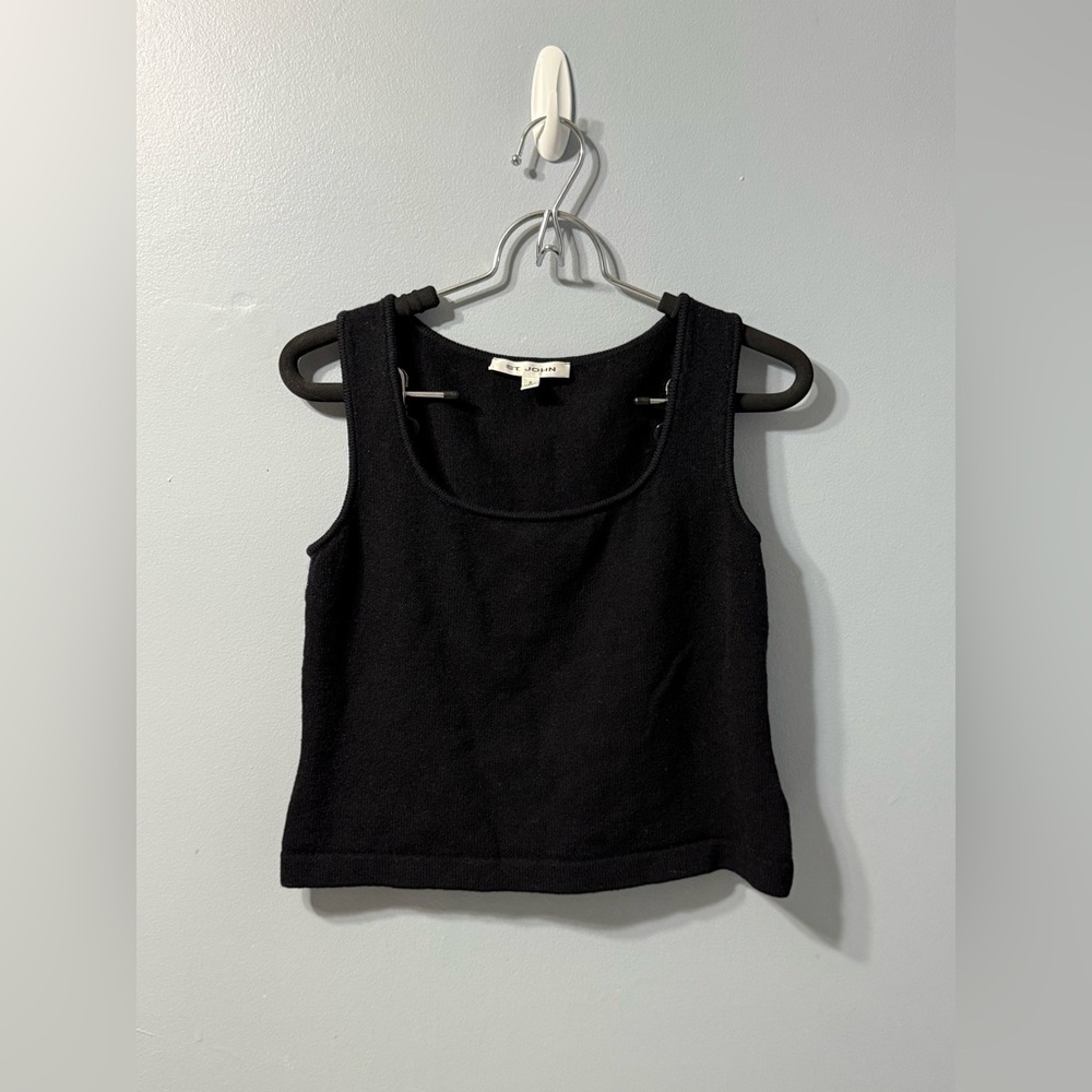 St. John Basics black Santana knit scoop neck sleeveless top women’s‎ size small